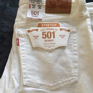 White Levi’s 501 skinny stretch jeans 31 x 30